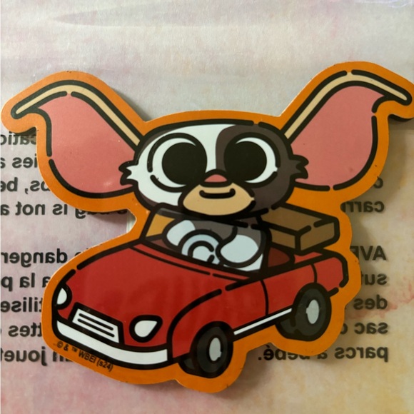 BNWT GREMLINS MAGNET - Picture 2 of 5